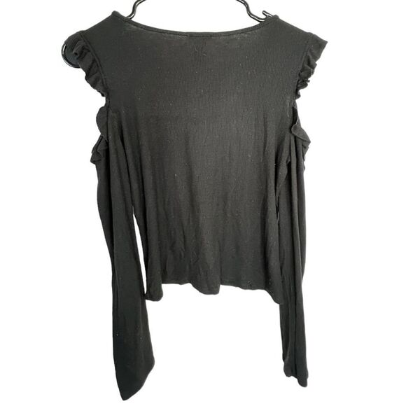 Forever 21 Black Long Sleeve Thermal T-Shirt With Open Shoulders - Picture 4 of 4